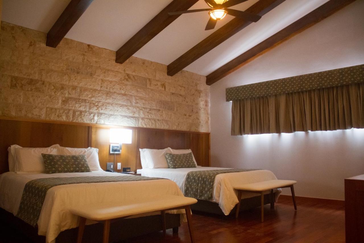 Los Brezos Hotel Boutique Volcán Buitenkant foto